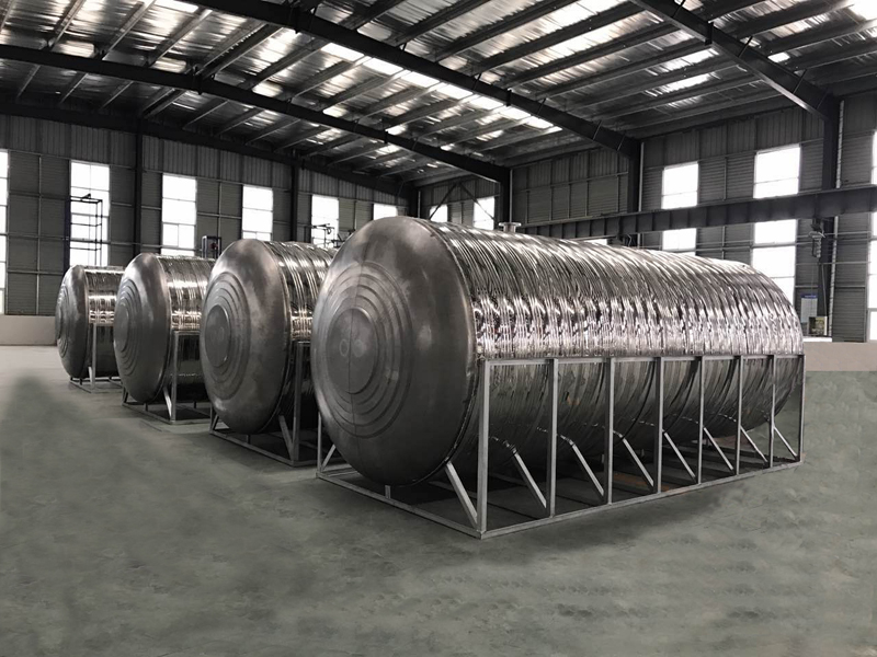 来凤304卧式不锈钢水箱的安装步骤