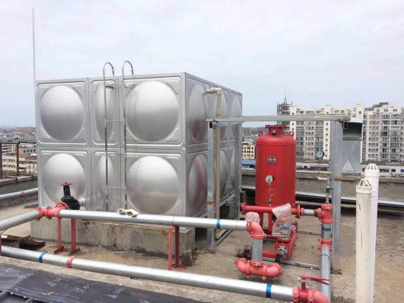 来凤消防水箱的功能特性与工程应用